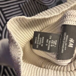 H&M Off-White Ribbed Knit Top